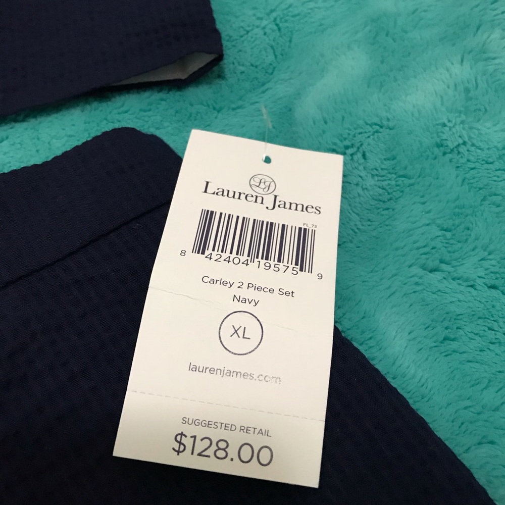 Lauren James two piece โCarlyโ set ๐ - Picture 7 of 7